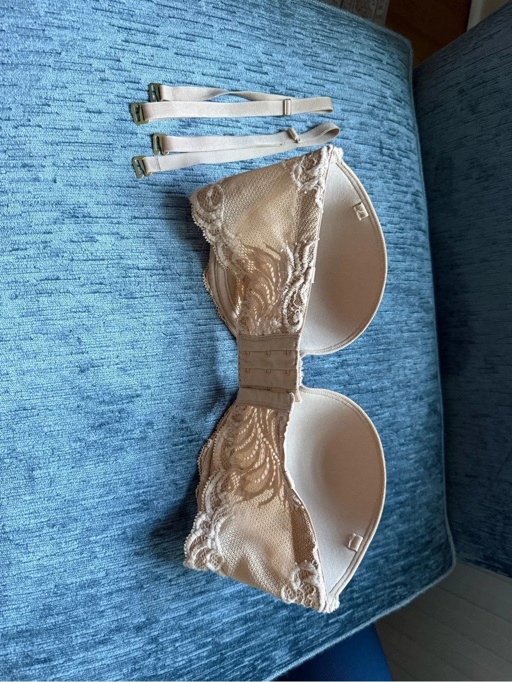 Natori Feathers Lace Strapless Bra 34D